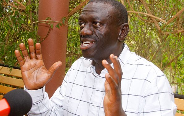 Dr Kizza Besigye.