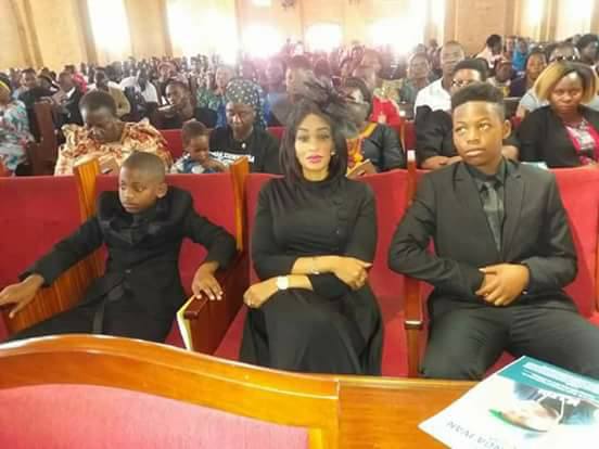 Zari and her boys at the funeral service.