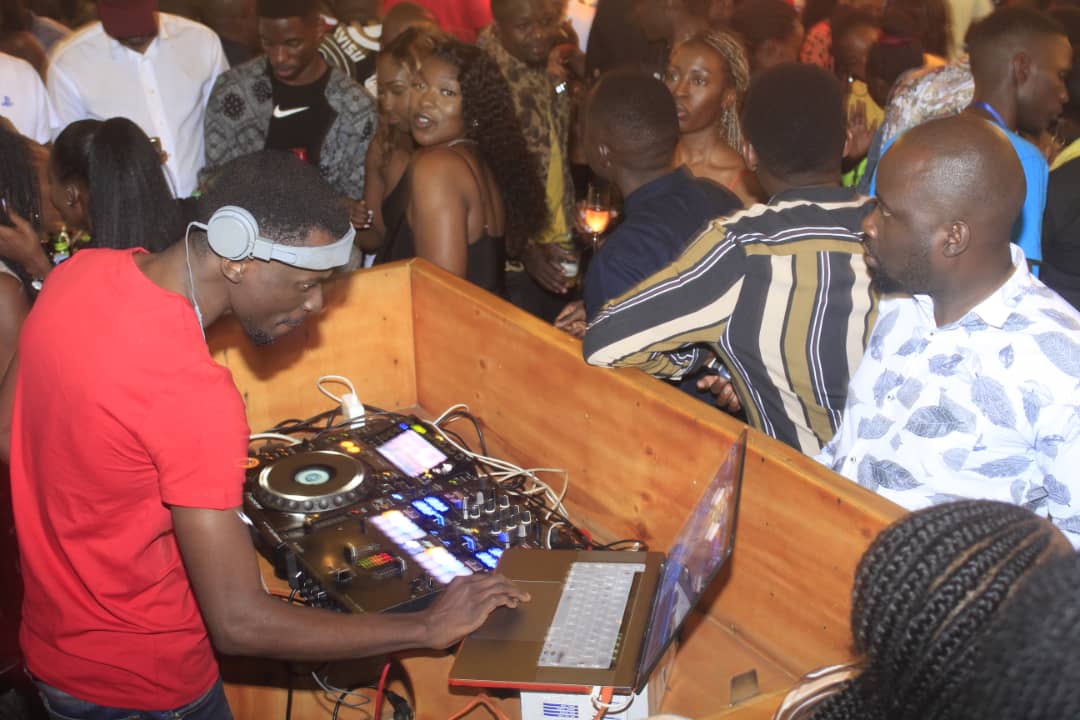 IN PICTURES: Kampala stays up all night as nightlife reopens after 24 ...